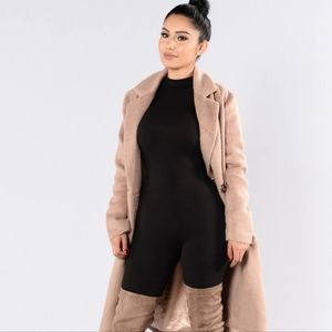 New! Fashion Nova coat in taupe